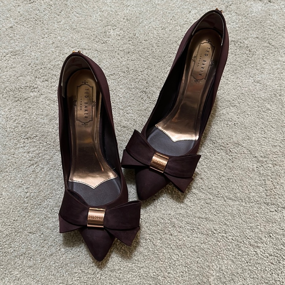 Ted baker London pumps